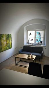Ruhiger Abschiedsraum der neuen Tierbestattung Himmelspfote in Schärding
